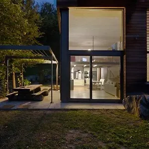 https://villa-nel-bosco.it-lombardy.com